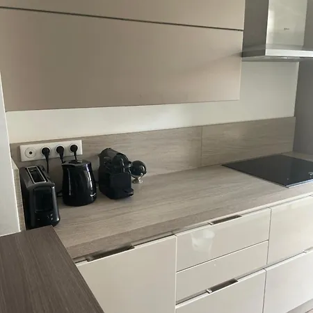 Moderne 4p Hypercentre De Apartament